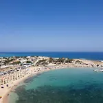 Amina - On The Living By Etouri *