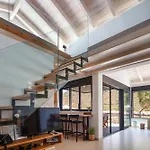 Villa Amina - On The Living By Etouri