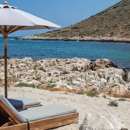 Amina - On The Living By Etouri Villa